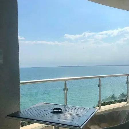 Alex Beach Appartement *